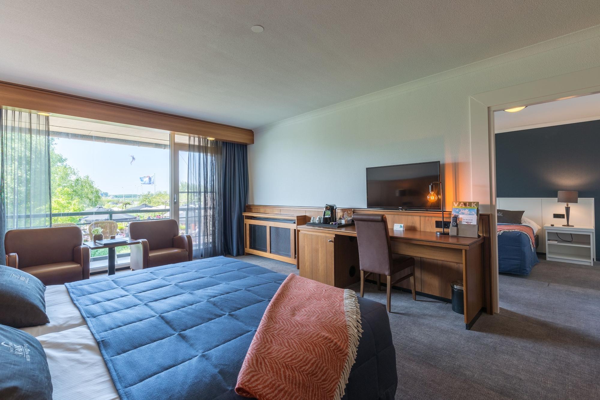 Hotel Der Valk 4*